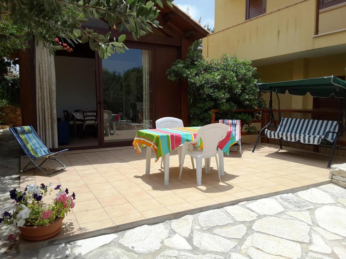 Il Rustico Di Pino Villa Кустоначи Екстериор снимка