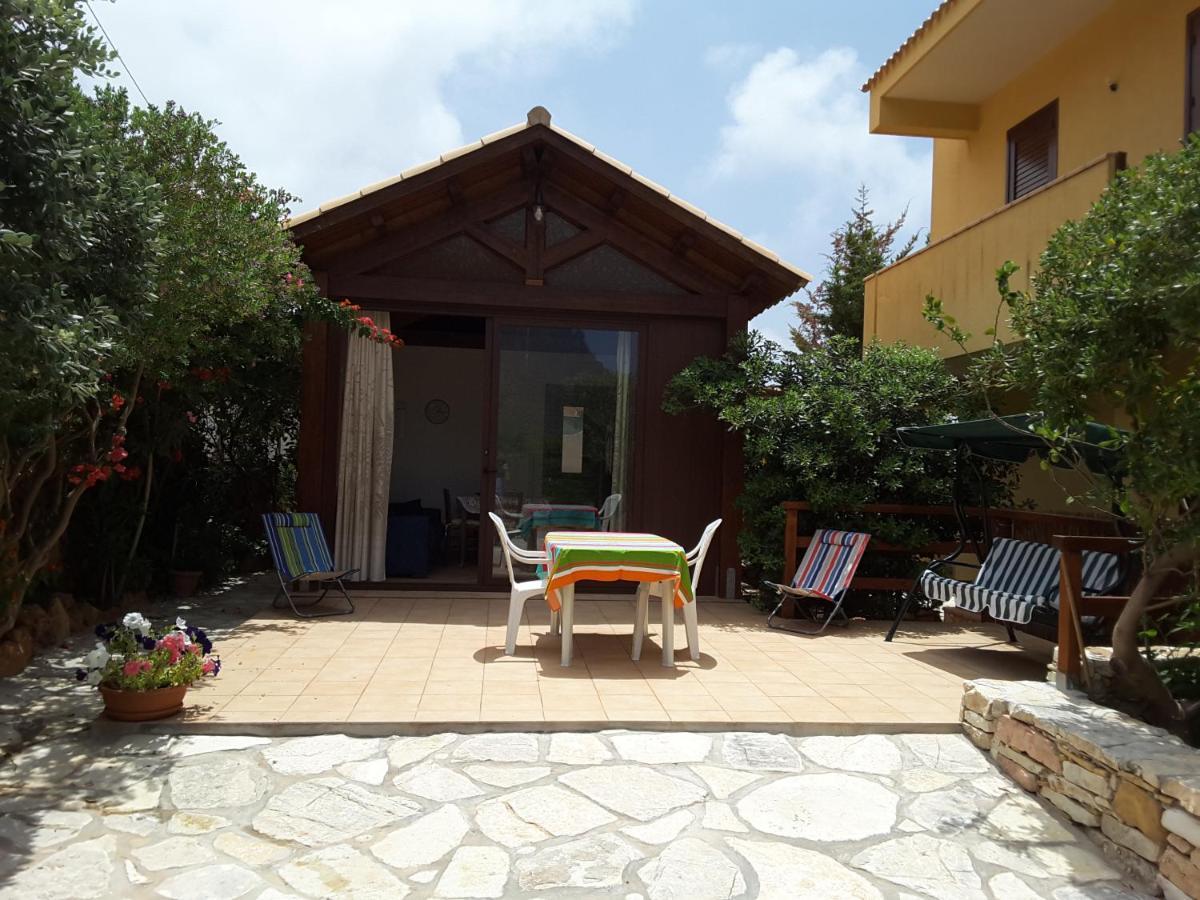 Il Rustico Di Pino Villa Кустоначи Екстериор снимка