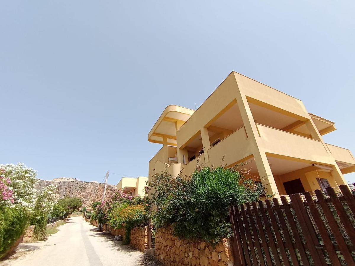 Il Rustico Di Pino Villa Кустоначи Екстериор снимка